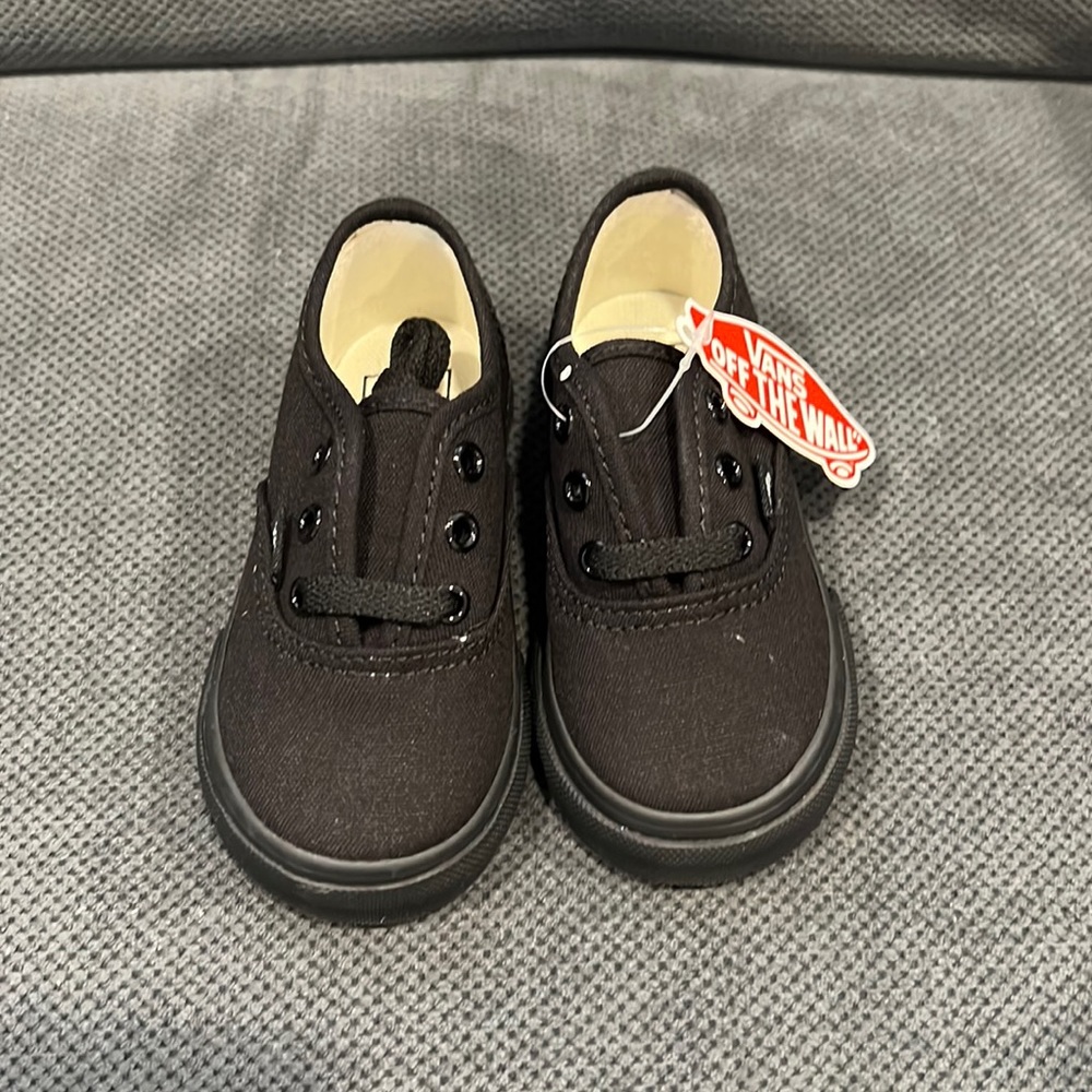 Toddler Vans canvas shoes size 4.5 black, new with tags.